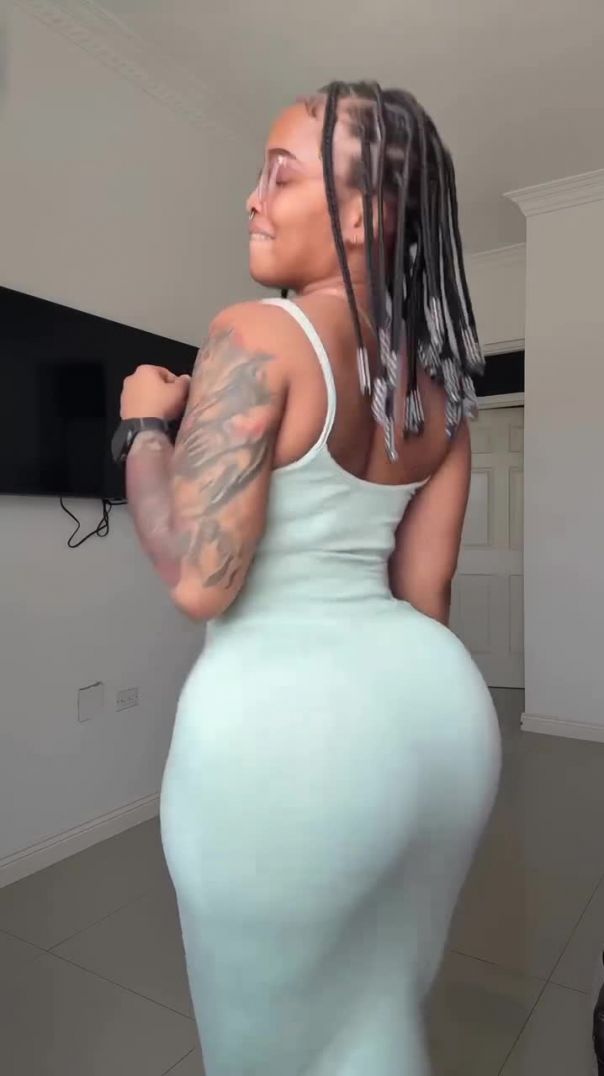 Ass clapping