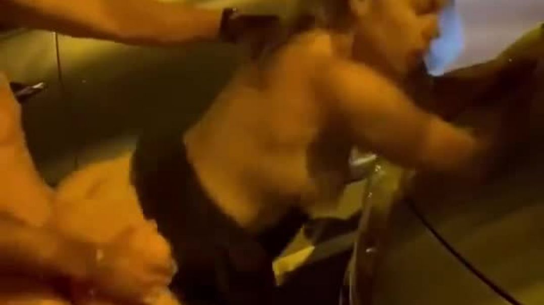 Horny-Drunk-White-Couple-Have-Sex-On-The-Street