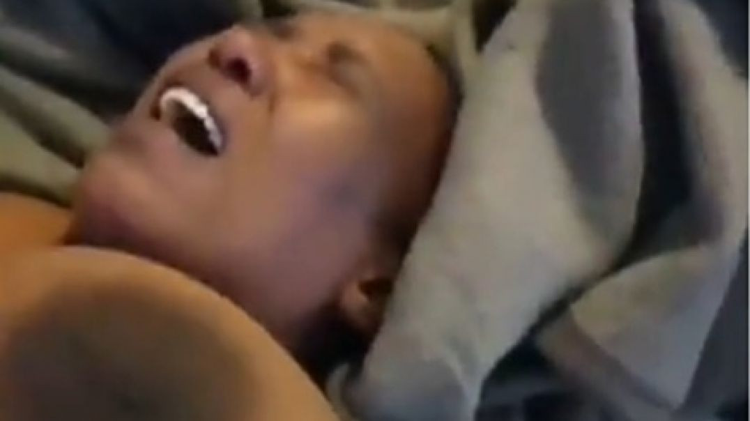 Cheating-Ghana-Woman-Screaming-and-Enjoying-Getting-Fucked