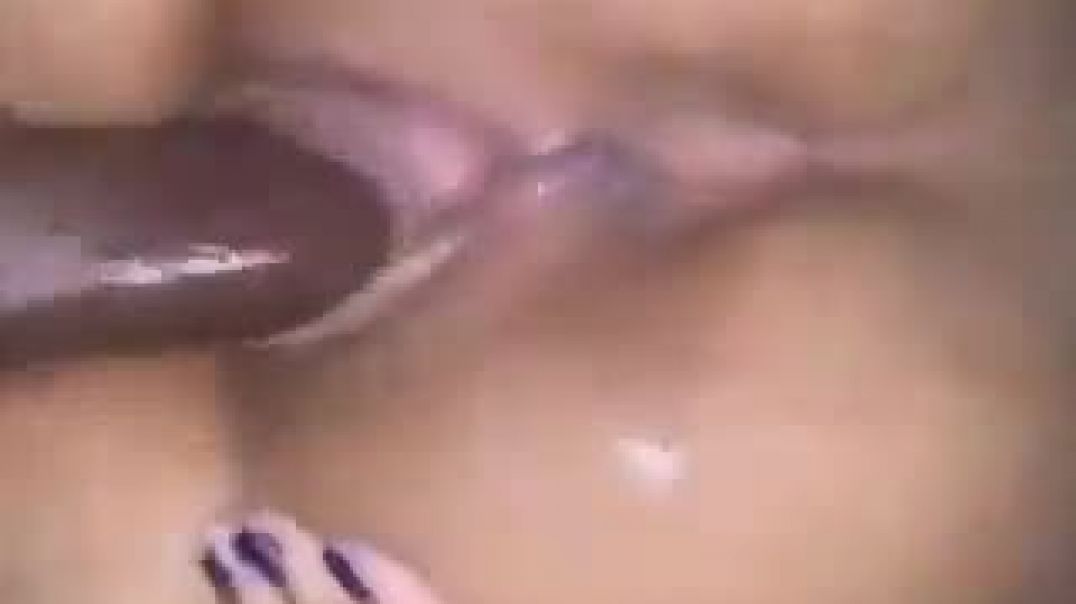 ⁣Coloured Teen doggy