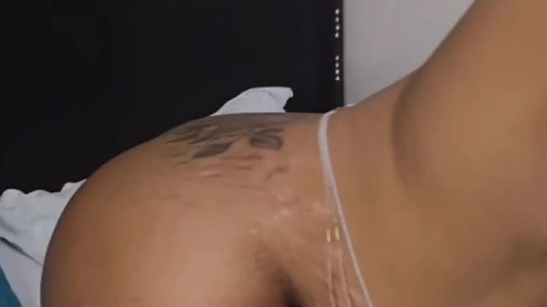 ⁣Fucking 2 horny sluts